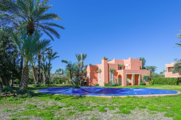 فيلا رائعة ذات ذوق جيد / بالميراي / مراكش