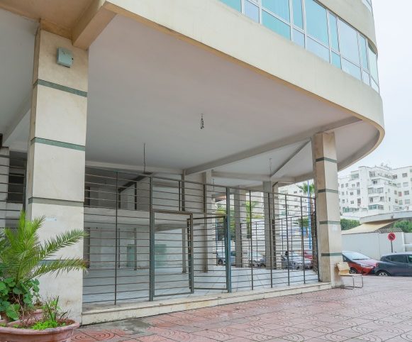 محل تجاري / حي بالميي / الدار البيضاء