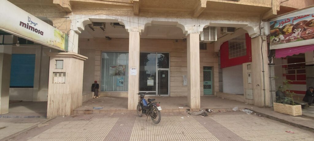 محل تجاري للبيع في أزمور بمنطقة الجديدة