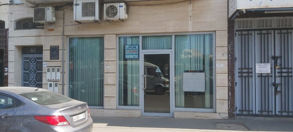 Local commercial en location avec pas de porte à vendre à Sidi Maarouf