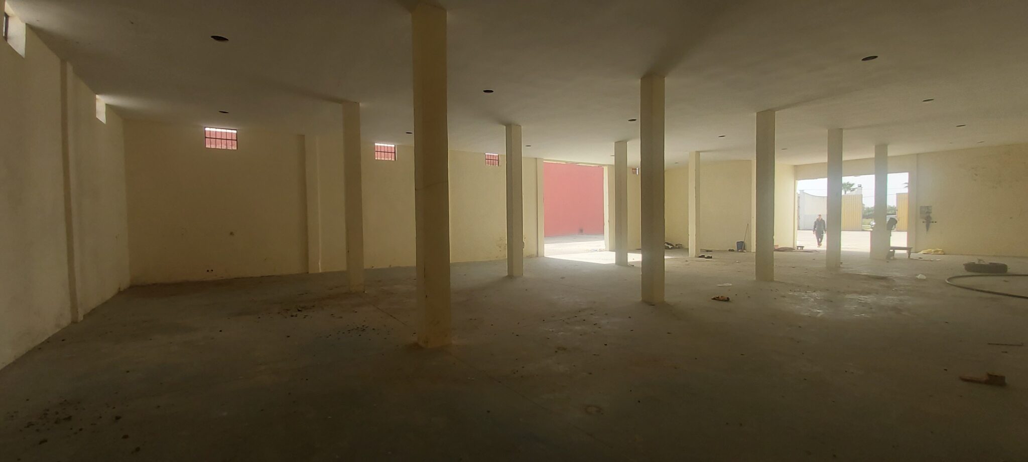 مستودع للبيع في القصر الكبير