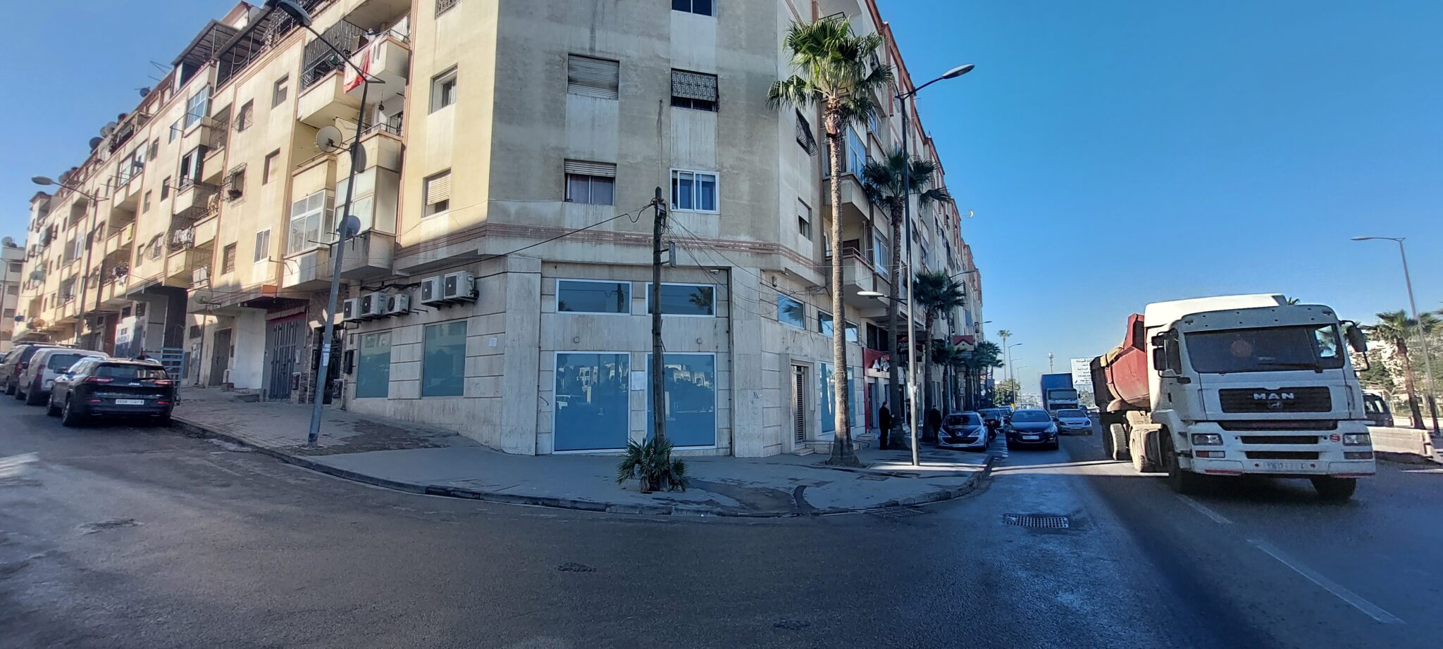 LOCAL COMMERCIAL A VENDRE AU QUARTIER AIN SEBAA – CASABLANCA