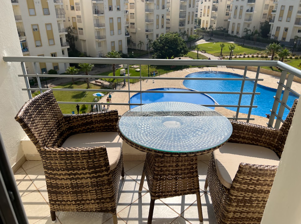 Appartements balnéaires avec piscine à Bouznika entre plage et forêt