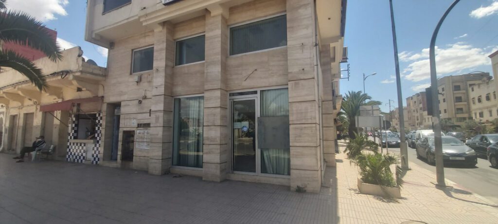 Local aménagé à vendre à Zellaqa et Brahim roudani Khouribga