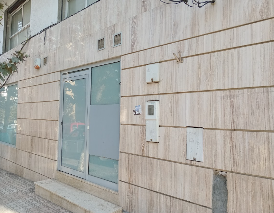 LOCAL COMMERCIAL A VENDRE A MDIQ