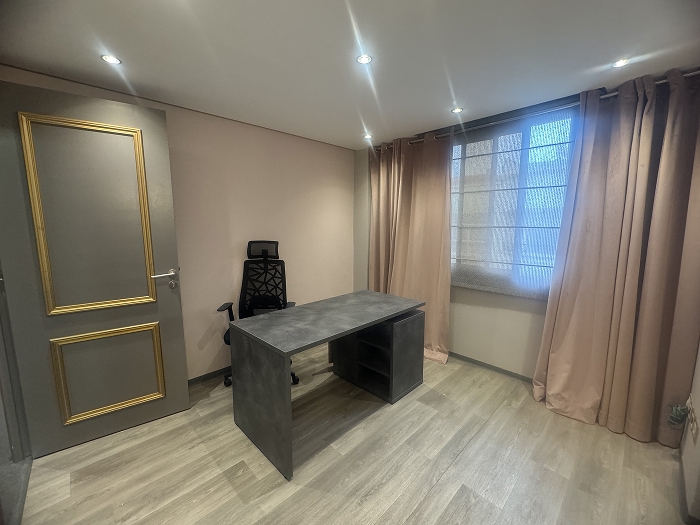 Bureau bien aménagé à vendre – Maarif